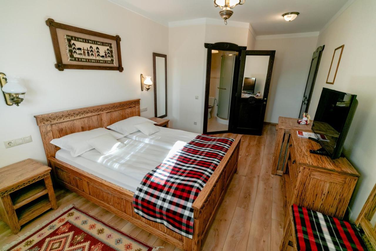Glodeanca Hotel Luaran gambar