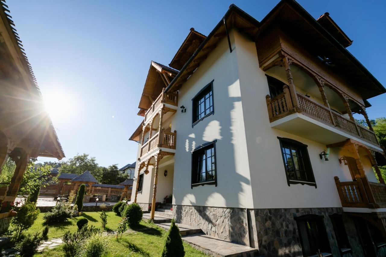 Glodeanca Hotel Luaran gambar