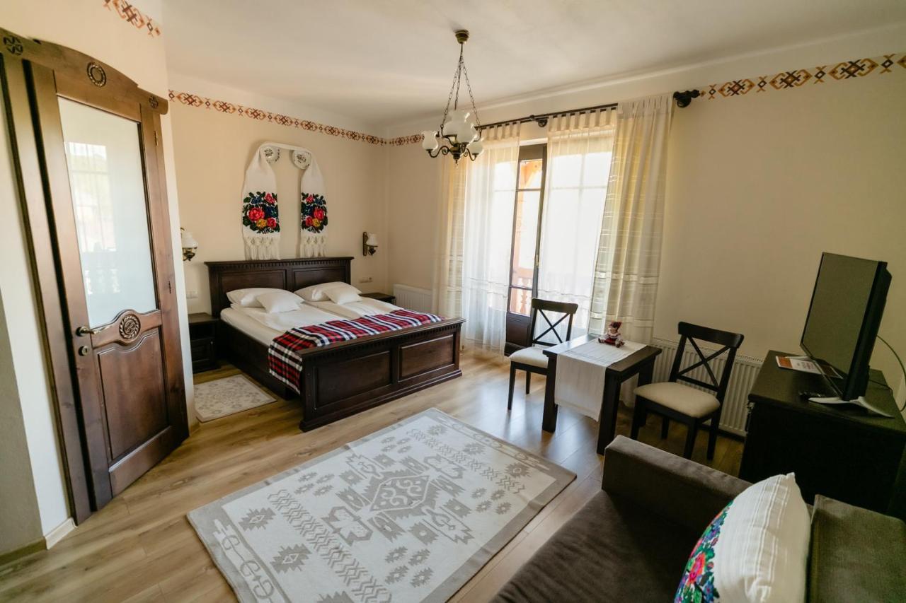 Glodeanca Hotel Luaran gambar