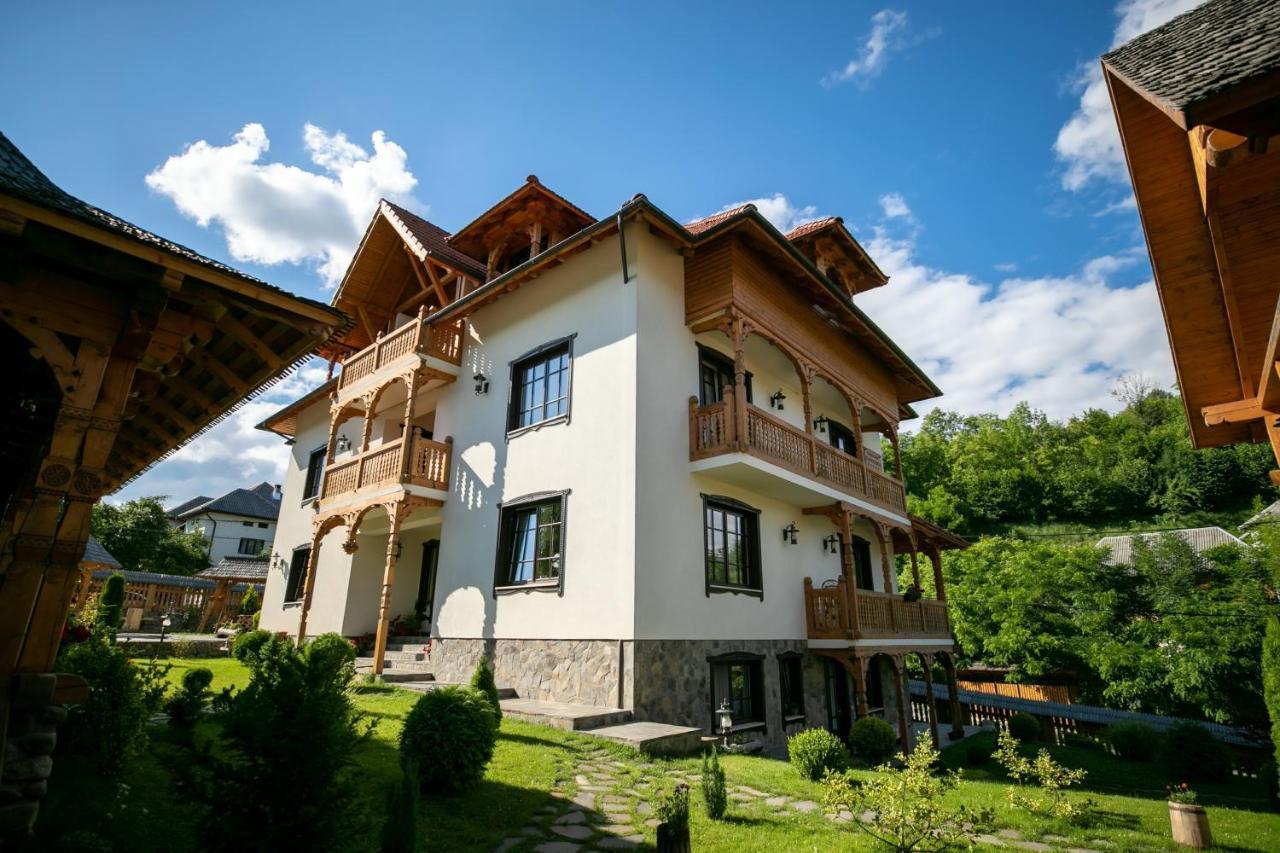Glodeanca Hotel Luaran gambar