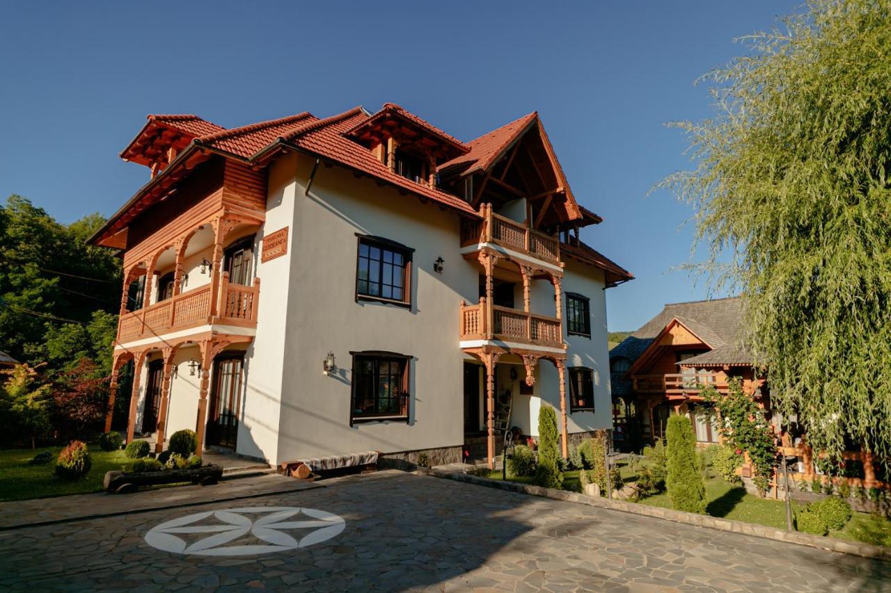 Glodeanca Hotel Luaran gambar
