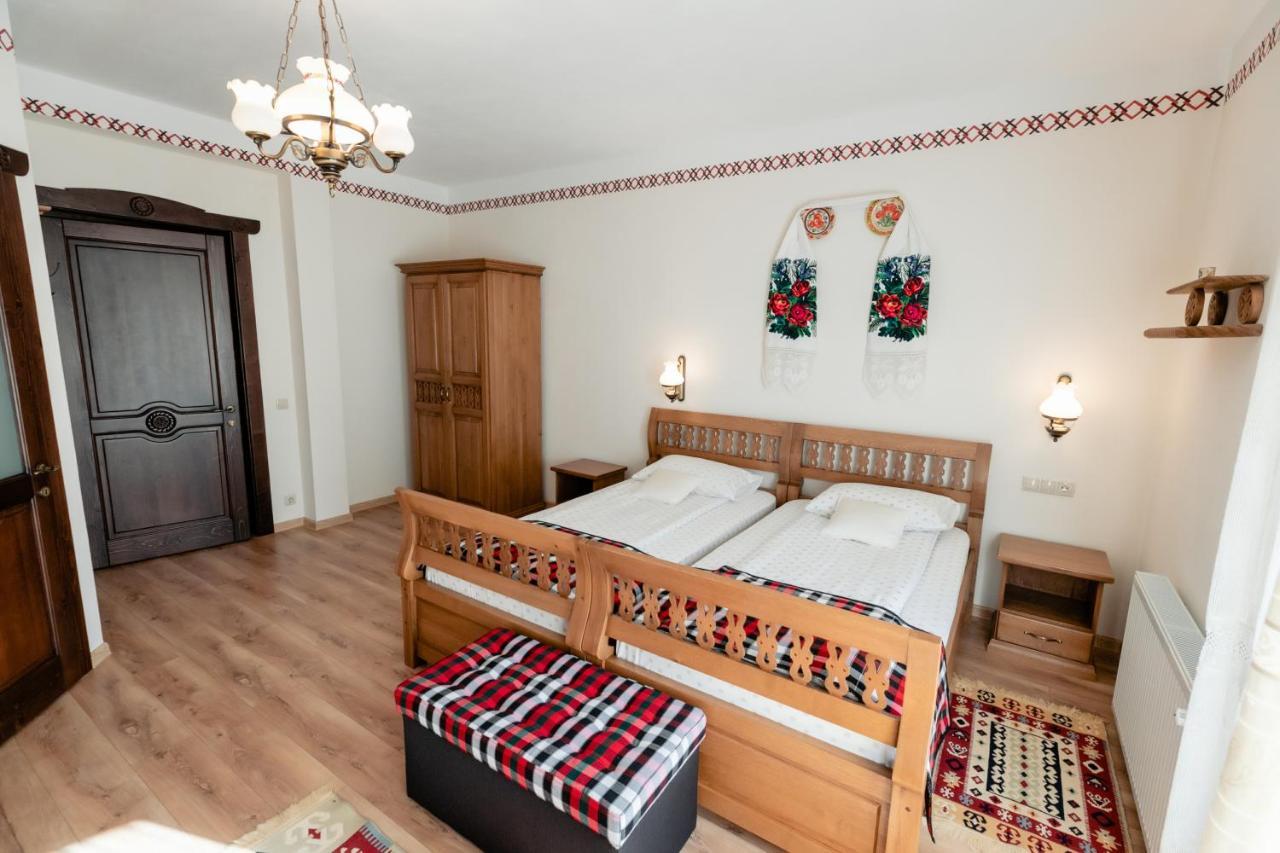 Glodeanca Hotel Luaran gambar