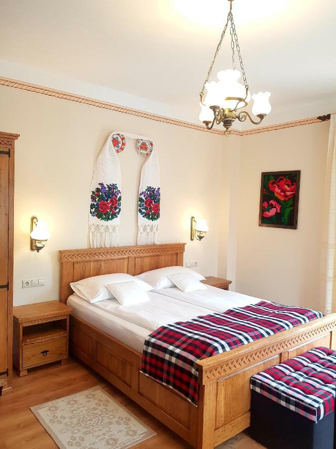 Glodeanca Hotel Luaran gambar